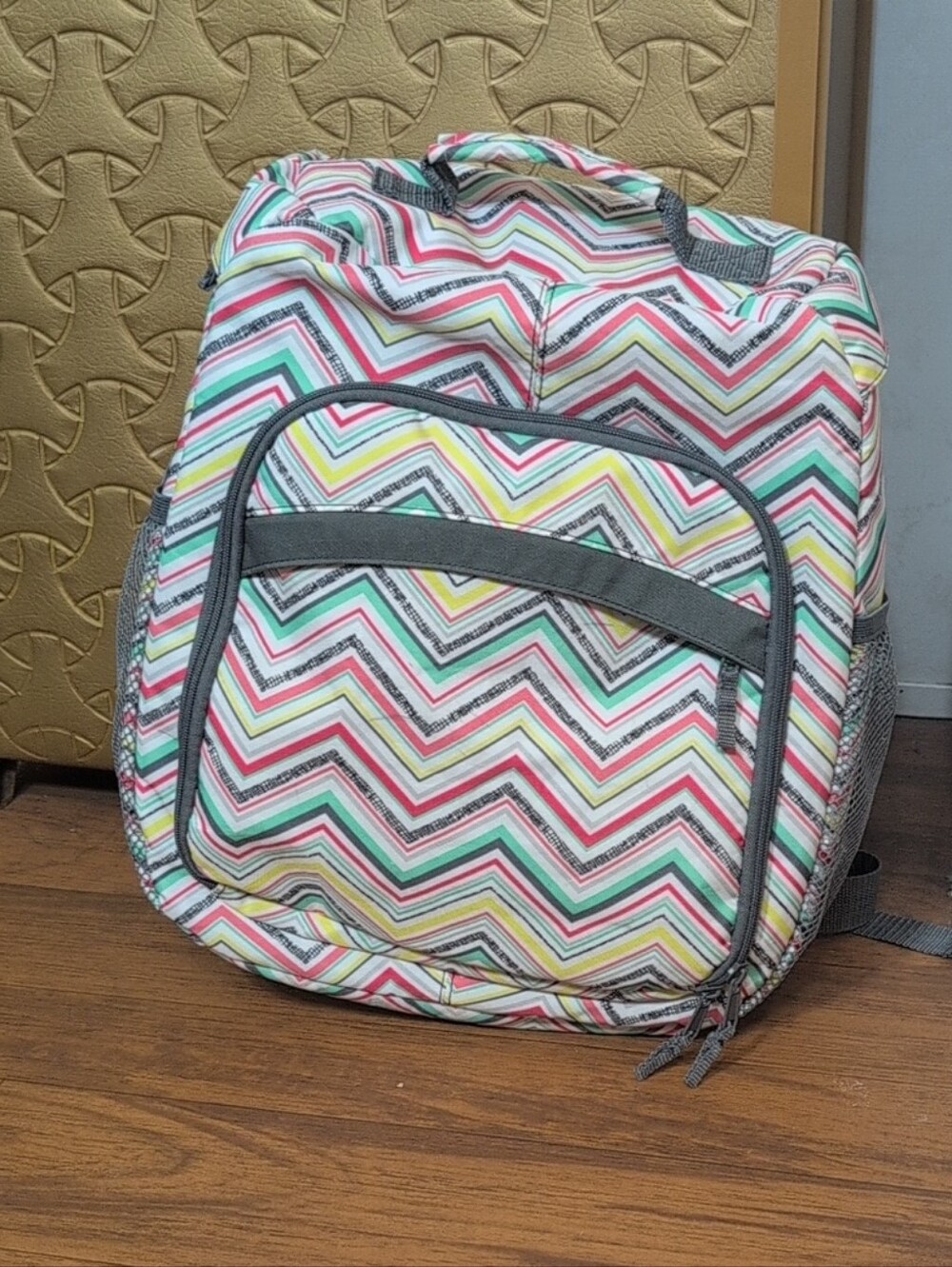 Thirty One One Shoulder Backpack With Dividers